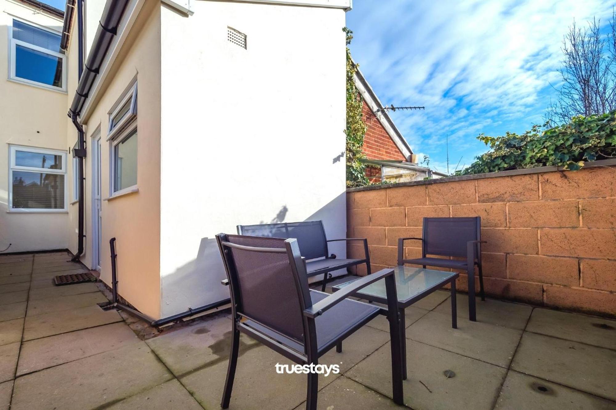 Penkhull House By Truestays - 4 Bedroom House In Stoke-On-Trent المظهر الخارجي الصورة
